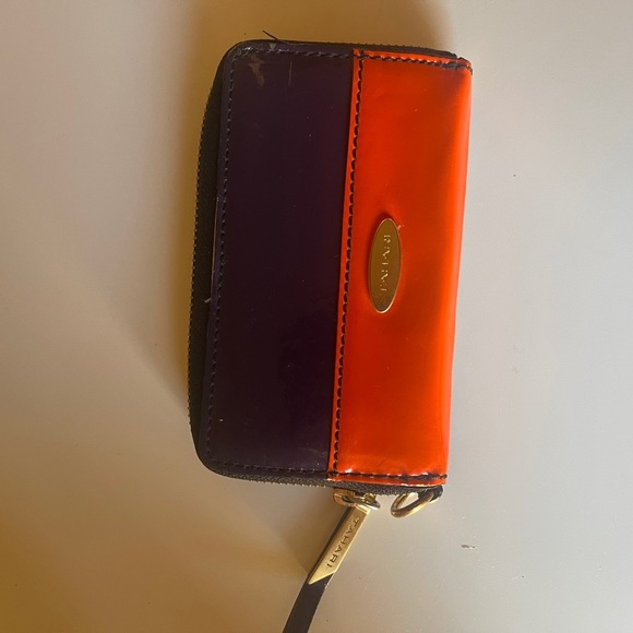 Tahari orange and blue small zippered wallet travel passport - Picture 14 of 16